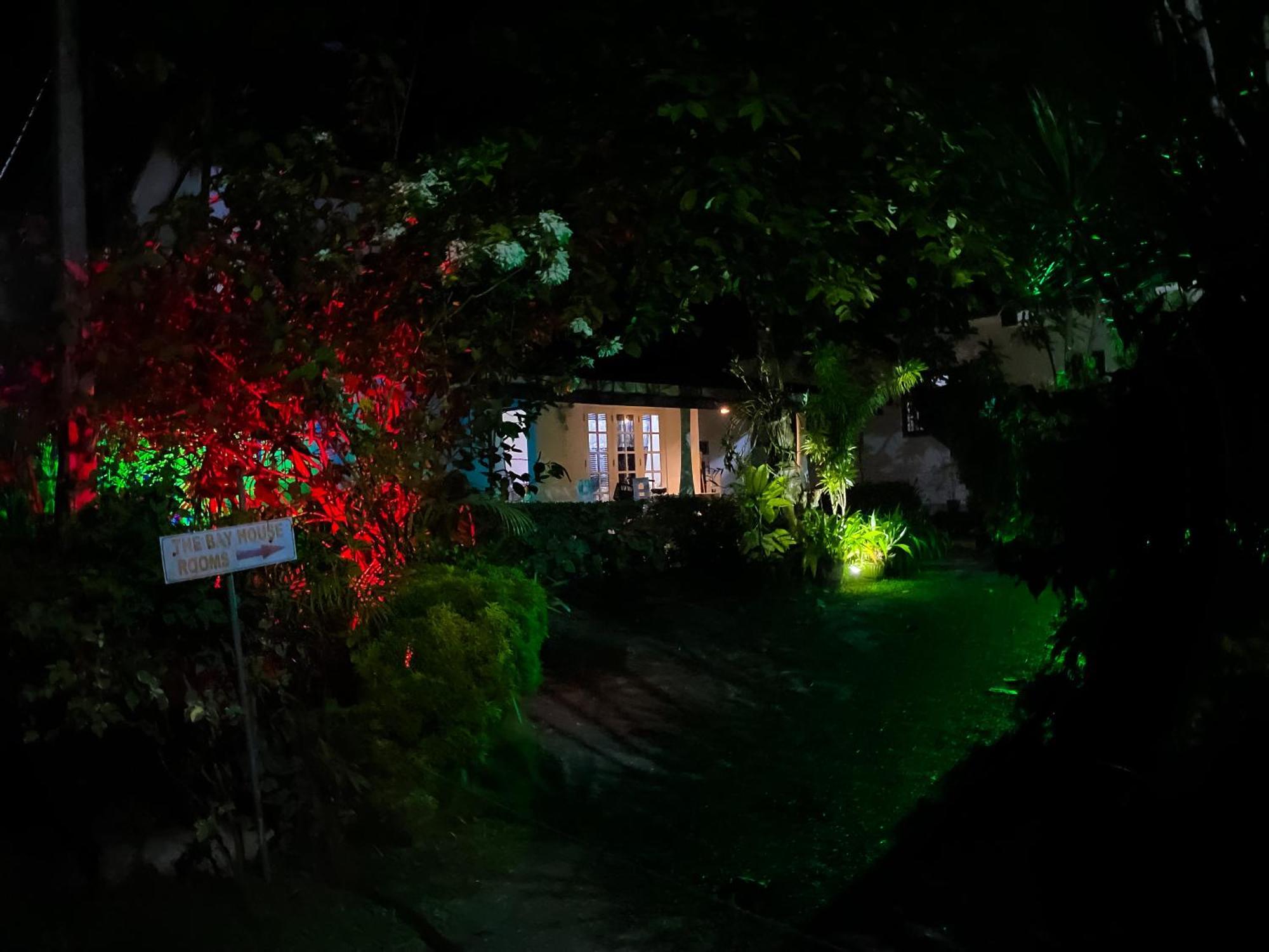 The Bay House Hotel Weligama Exterior photo